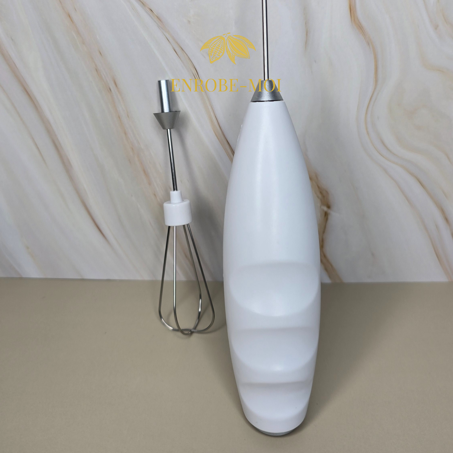 Mousseur à lait électrique